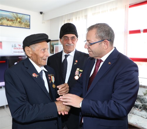 19 Eylül Gaziler Günü Kutlu Olsun...Saygıyla, Minnetle, Şükranla
