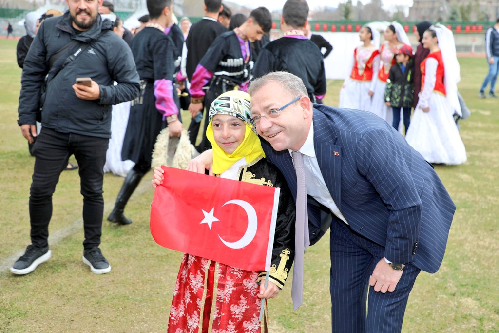 Gazi Kars’ta 23 Nisan Coşkusu 